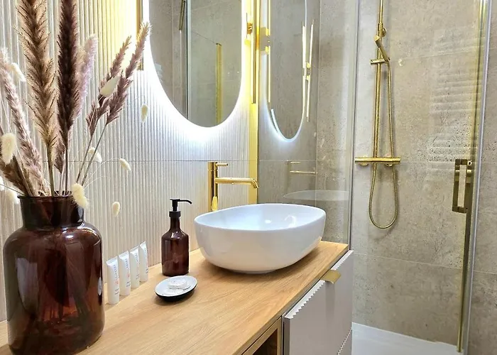 Amber Bay By Triapart